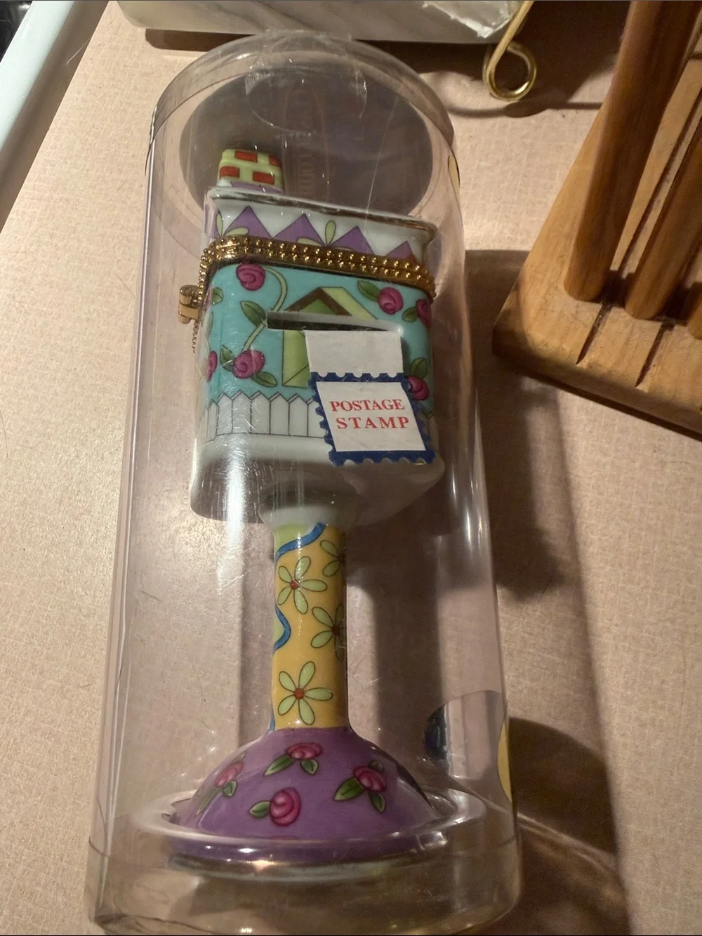Still in original packaging 24K gold accents Hand Painted Postage Stamp Holder